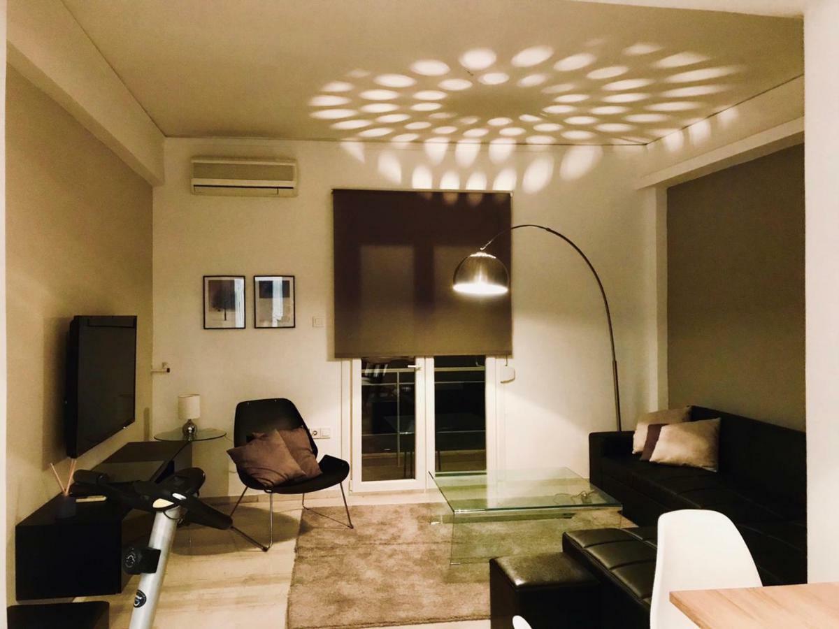 Renovated Minimal Apartment Next To Metro Aten Exteriör bild